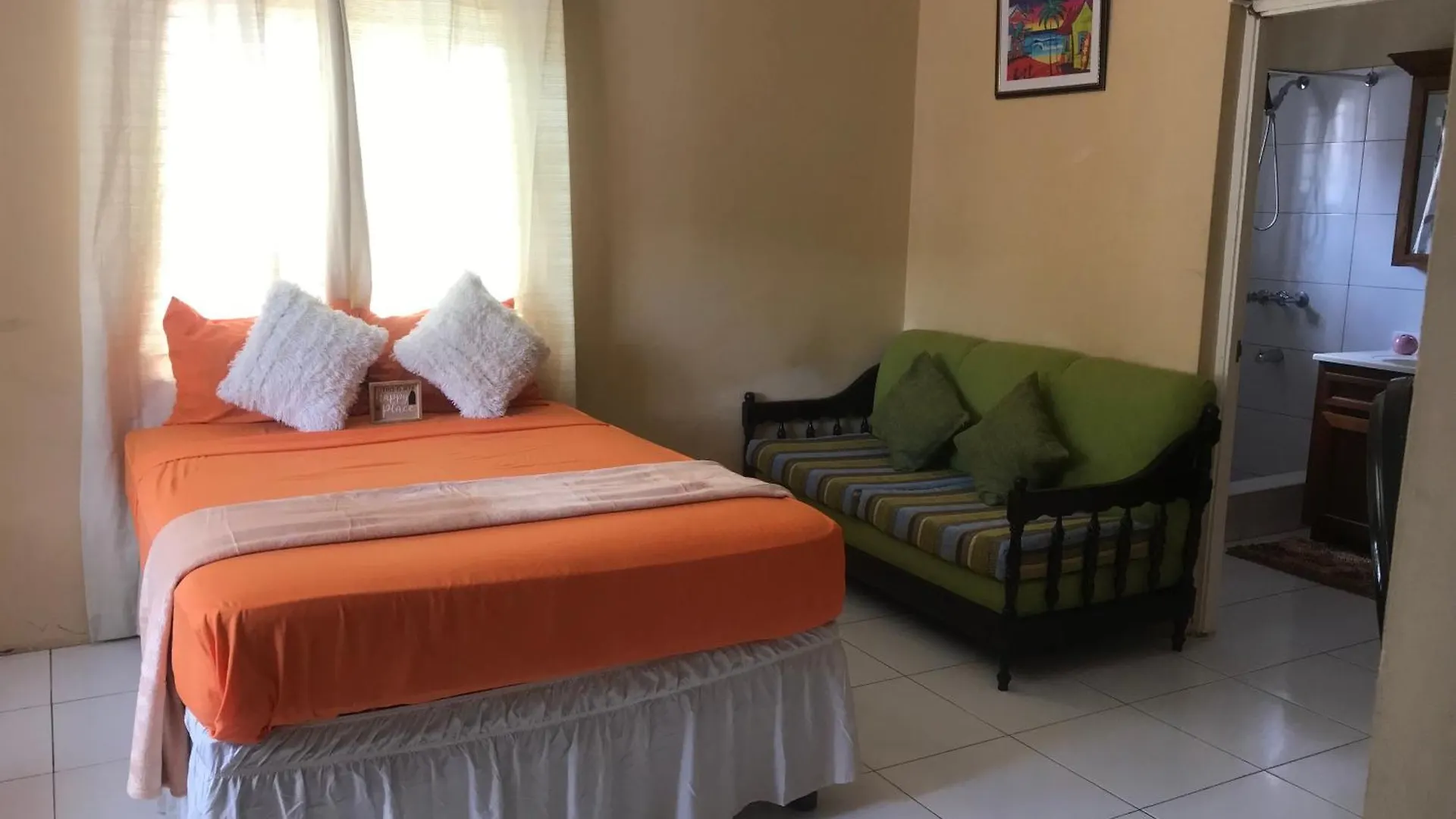 Studio In The Hills Of Ocho Rios Apartment